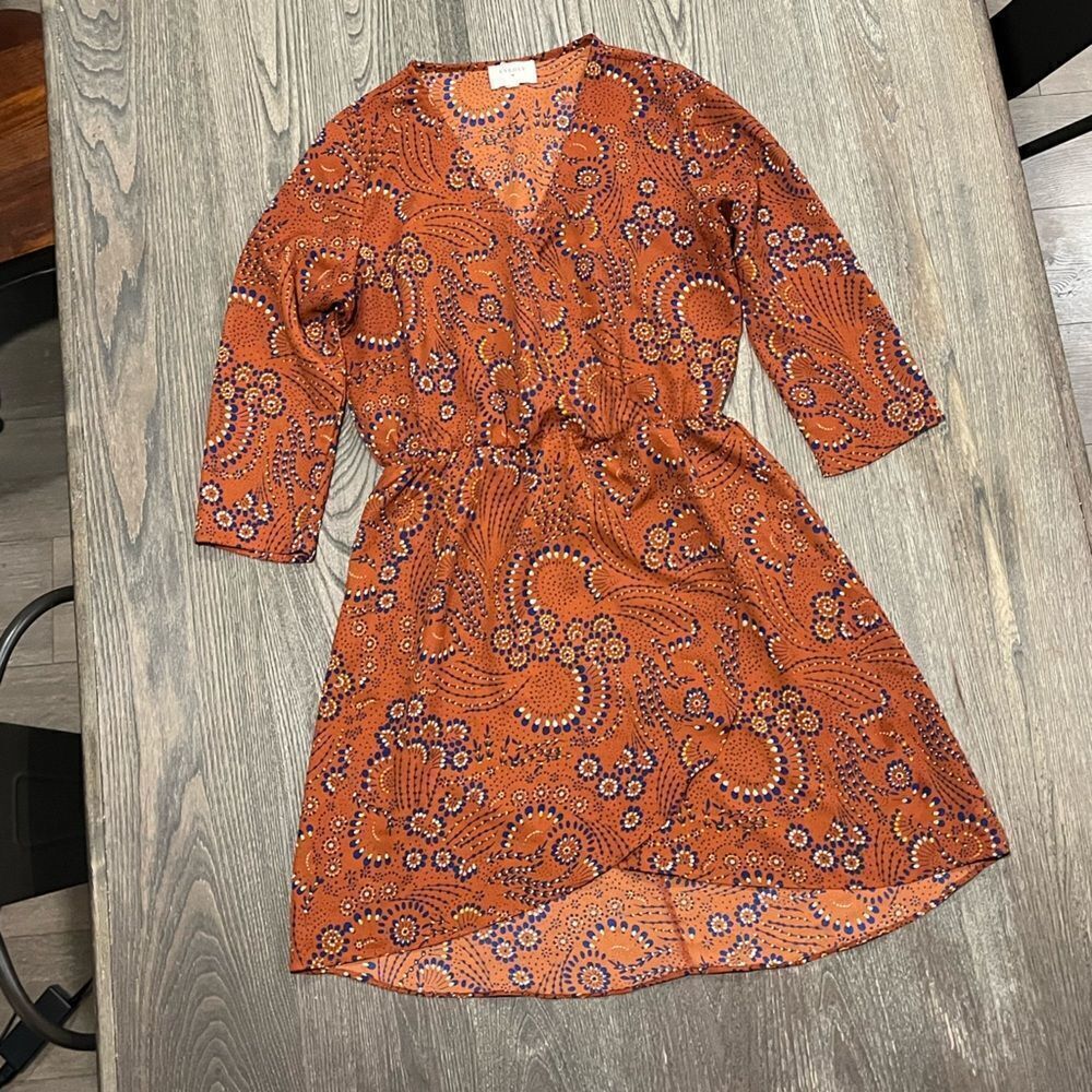 Everly Faux Wrap Dress Floral Paisley 3/4 Sleeves Elastic Waist V-Neck Rust M